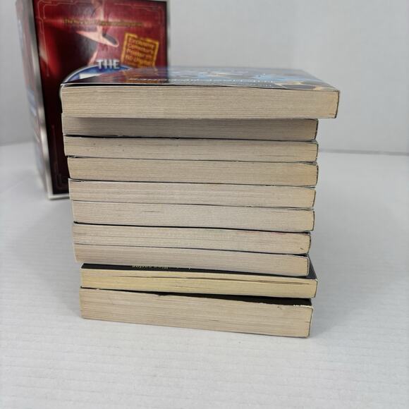 The 39 Clues Boxed Paperback Set 10 Volumes Scholastic No Poster No Cards - Picture 10 of 10